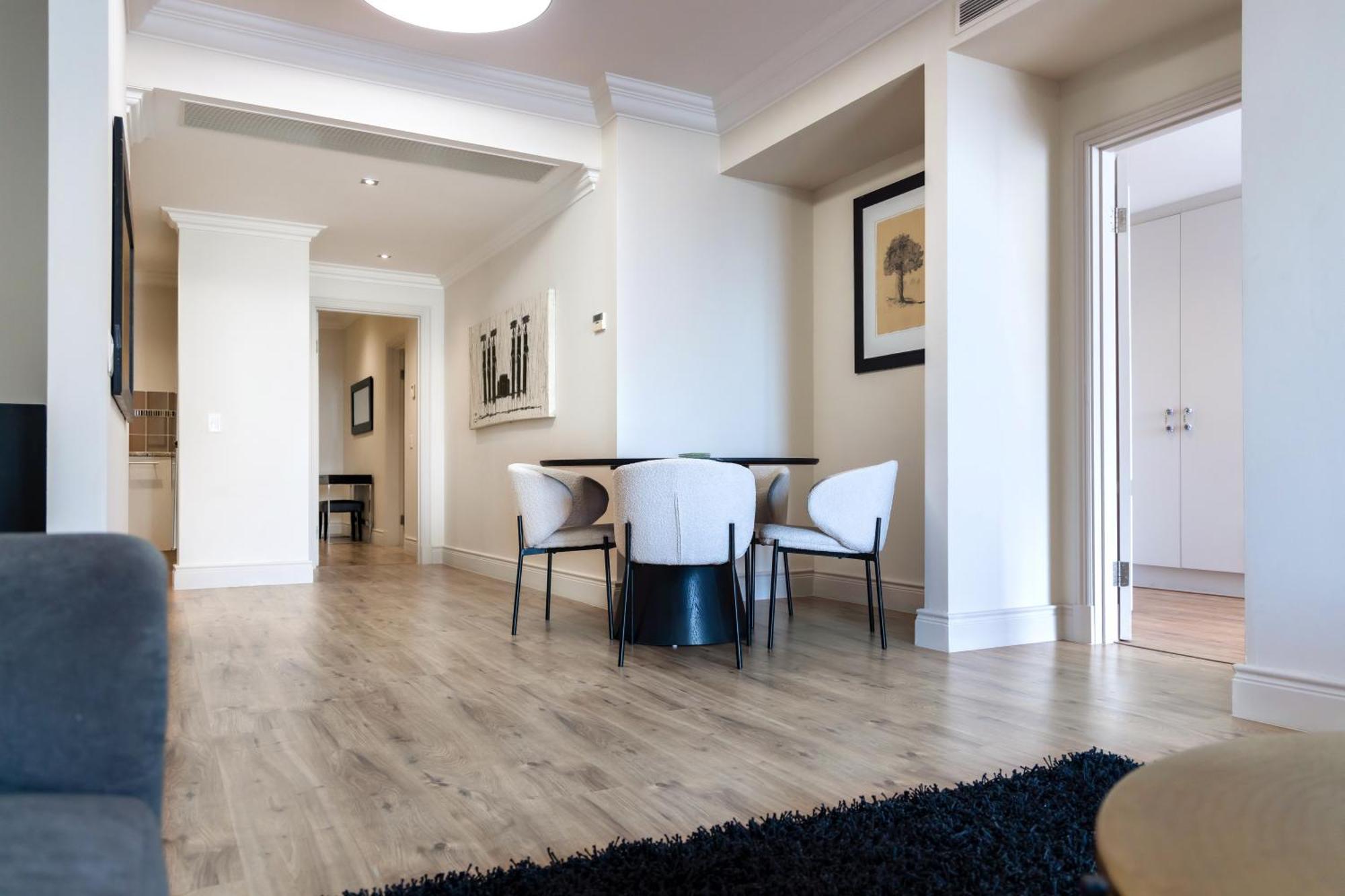 Apartment 2bdr Close To V&a Waterfront - Apt209