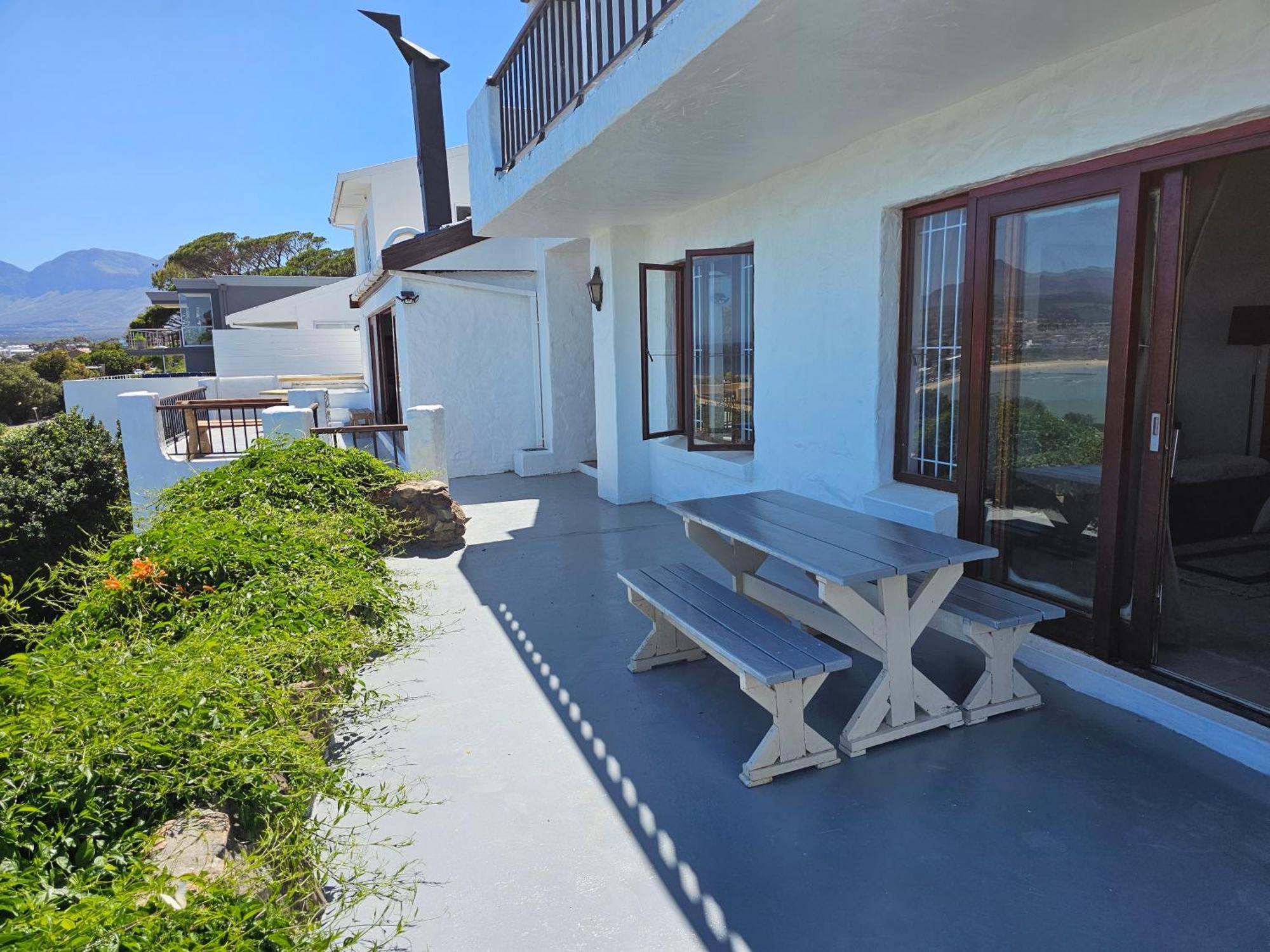 La Isla Bonita Cape Town