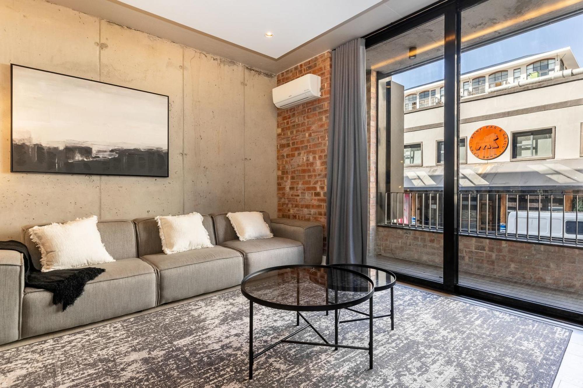 The Signature G16 - Lux 2 Bedroom Aprt In De Waterkant