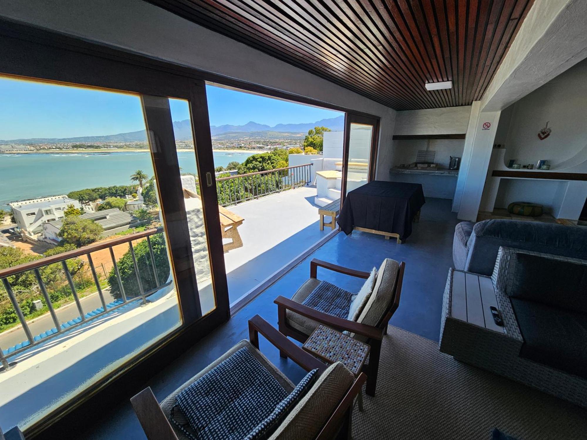 La Isla Bonita Bed & Breakfast