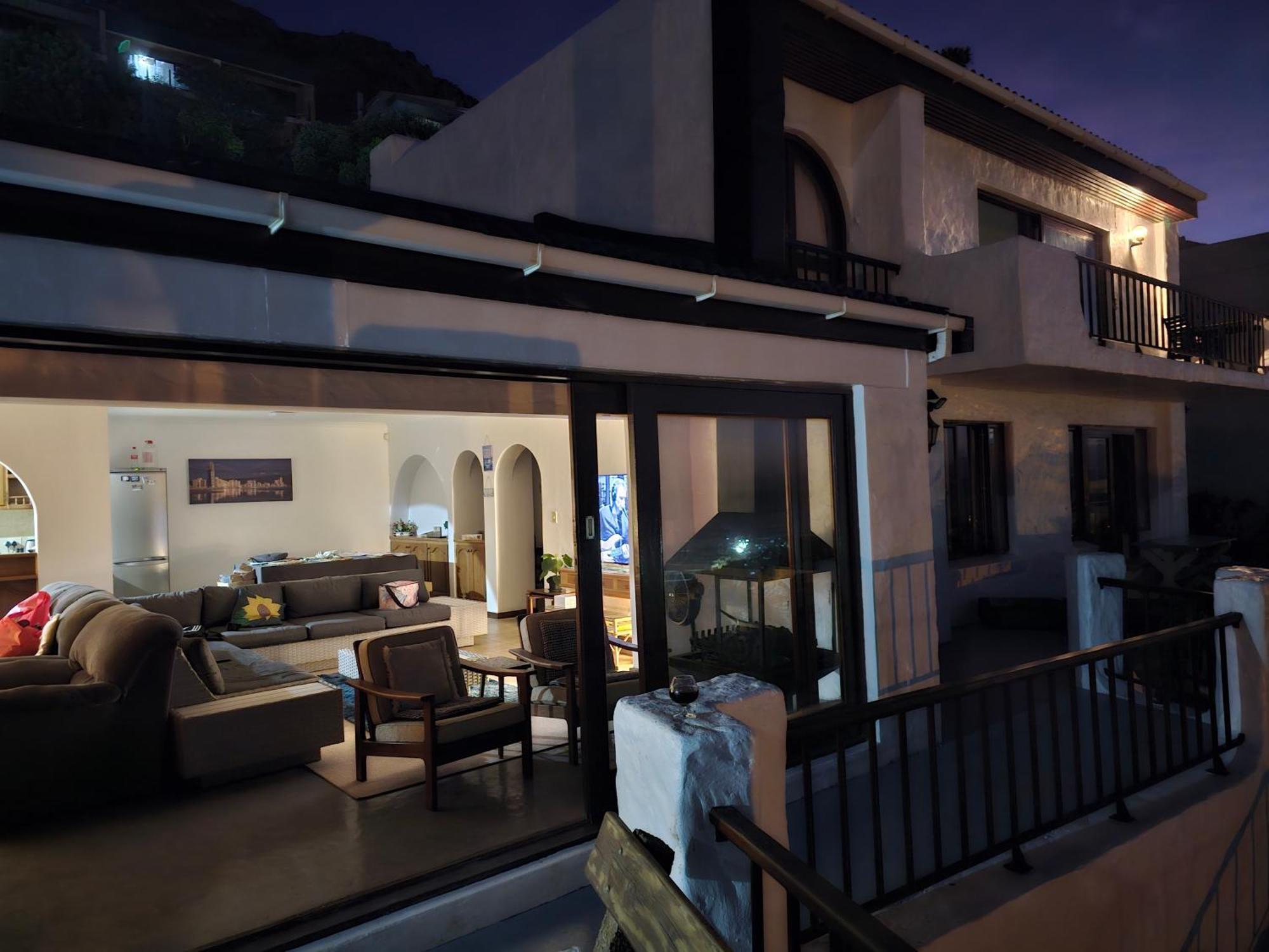 La Isla Bonita Bed & Breakfast
