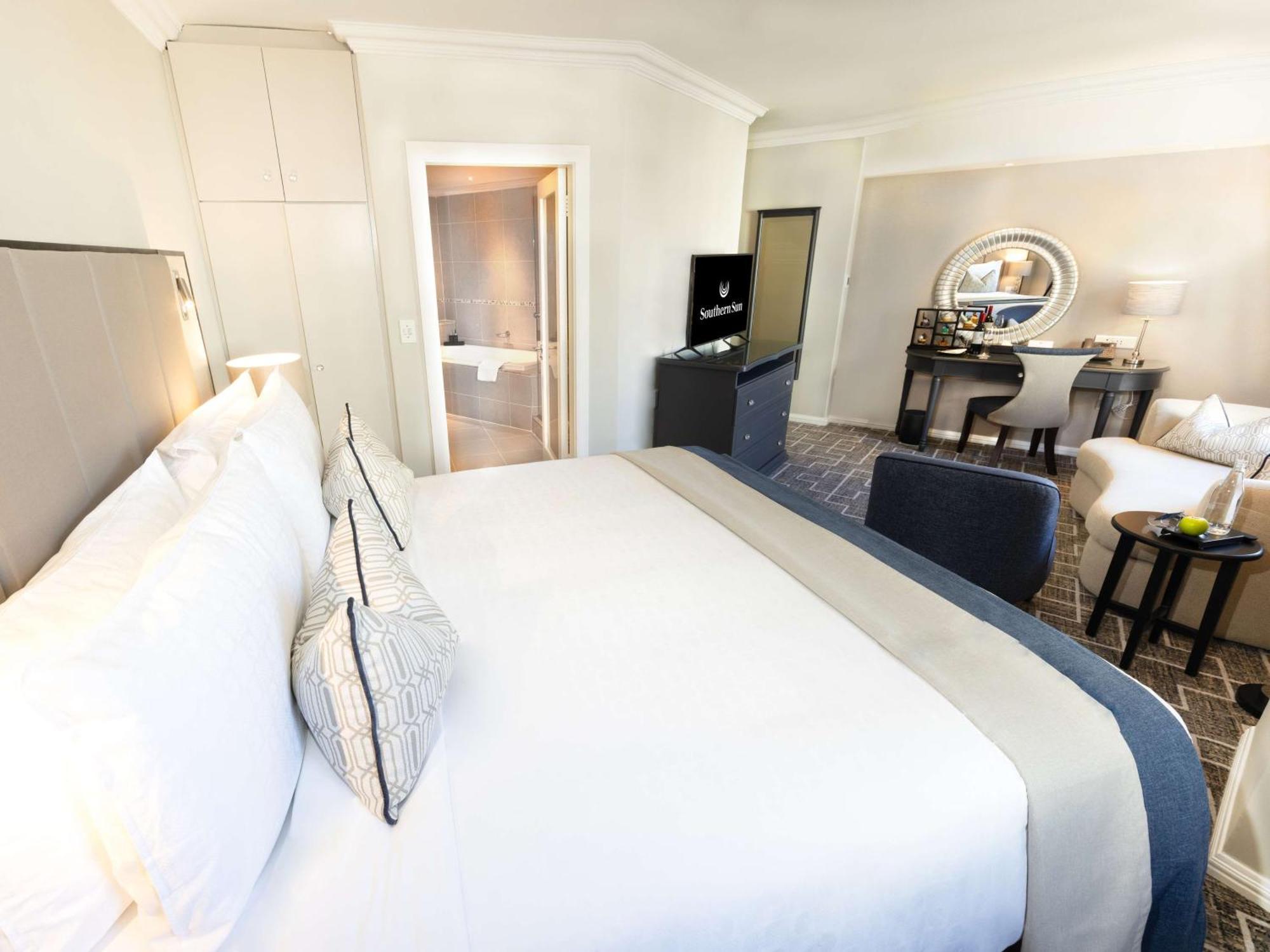 Southern Sun The Cullinan 4* Cape Town