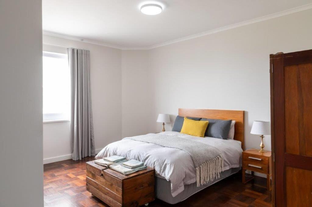 Apartment Roed Cape Town