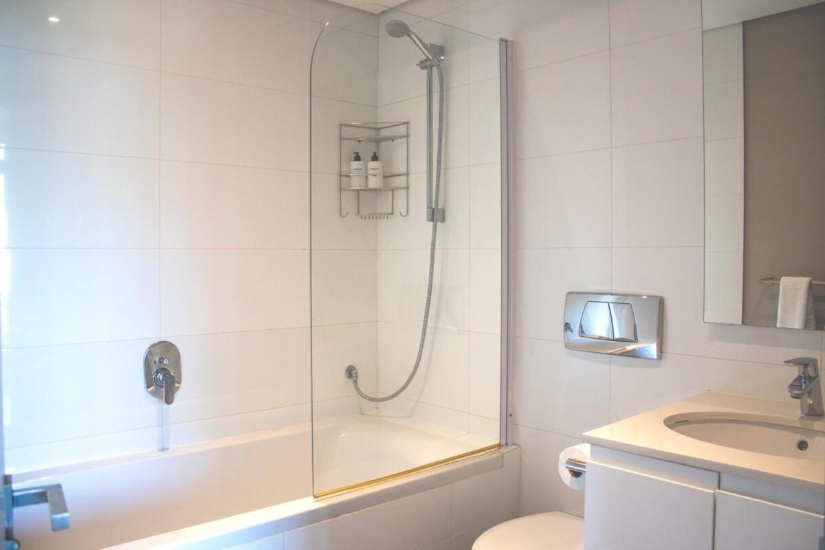 Two Bedroom & Secure Apartment *
