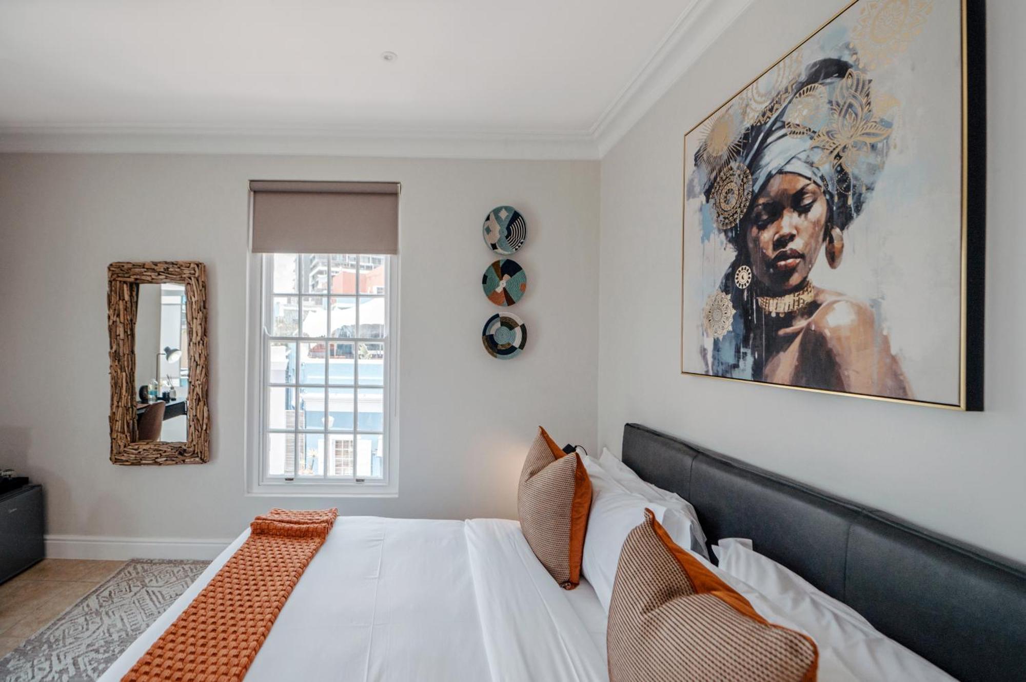 Dixon House In De Waterkant By Cape Finest Guest house Cape Town