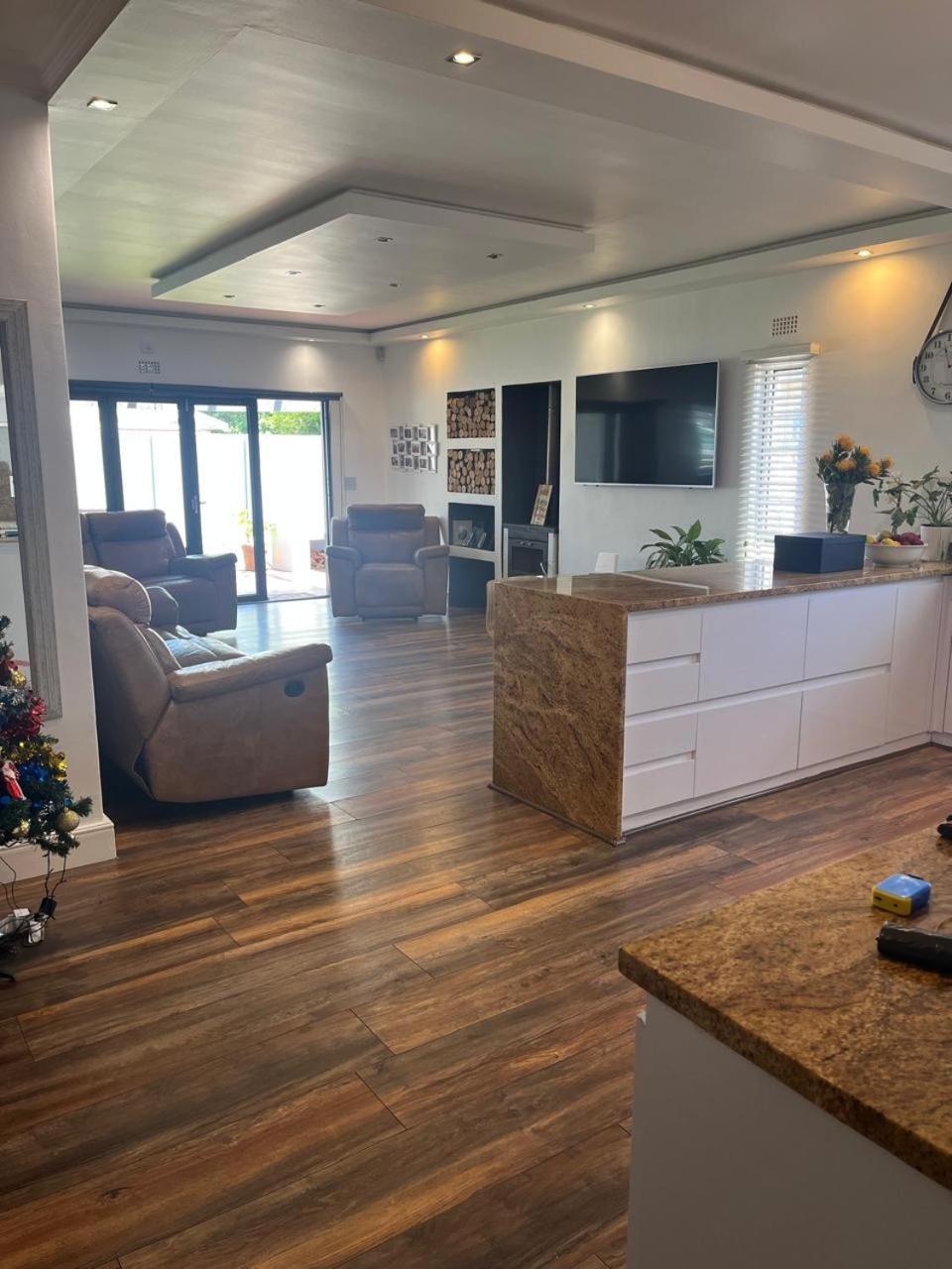Holiday home 43 On Gougem Cape Town