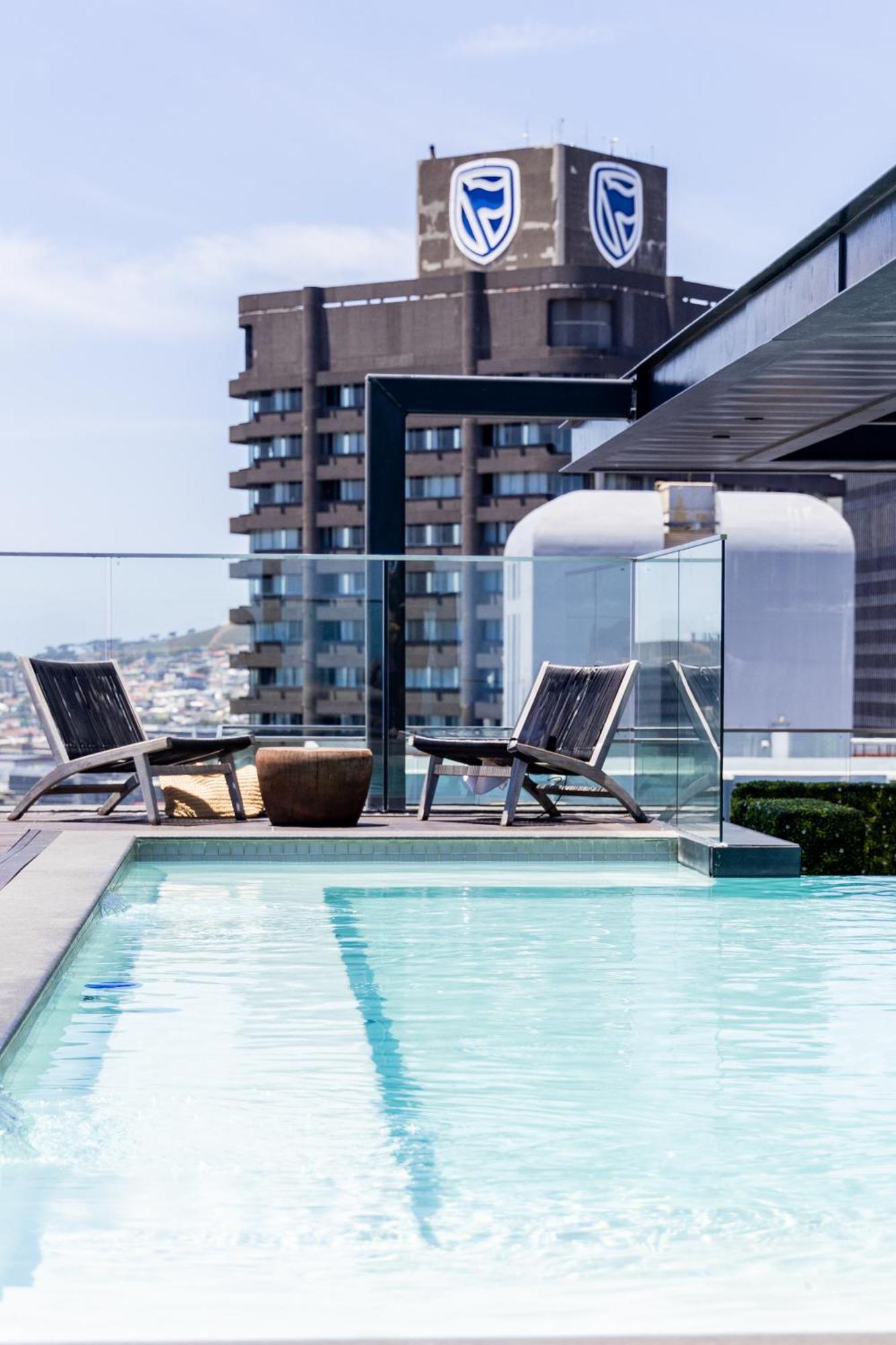 26th Floor Exclusive Sky Overlooking The Ocean Apartment *