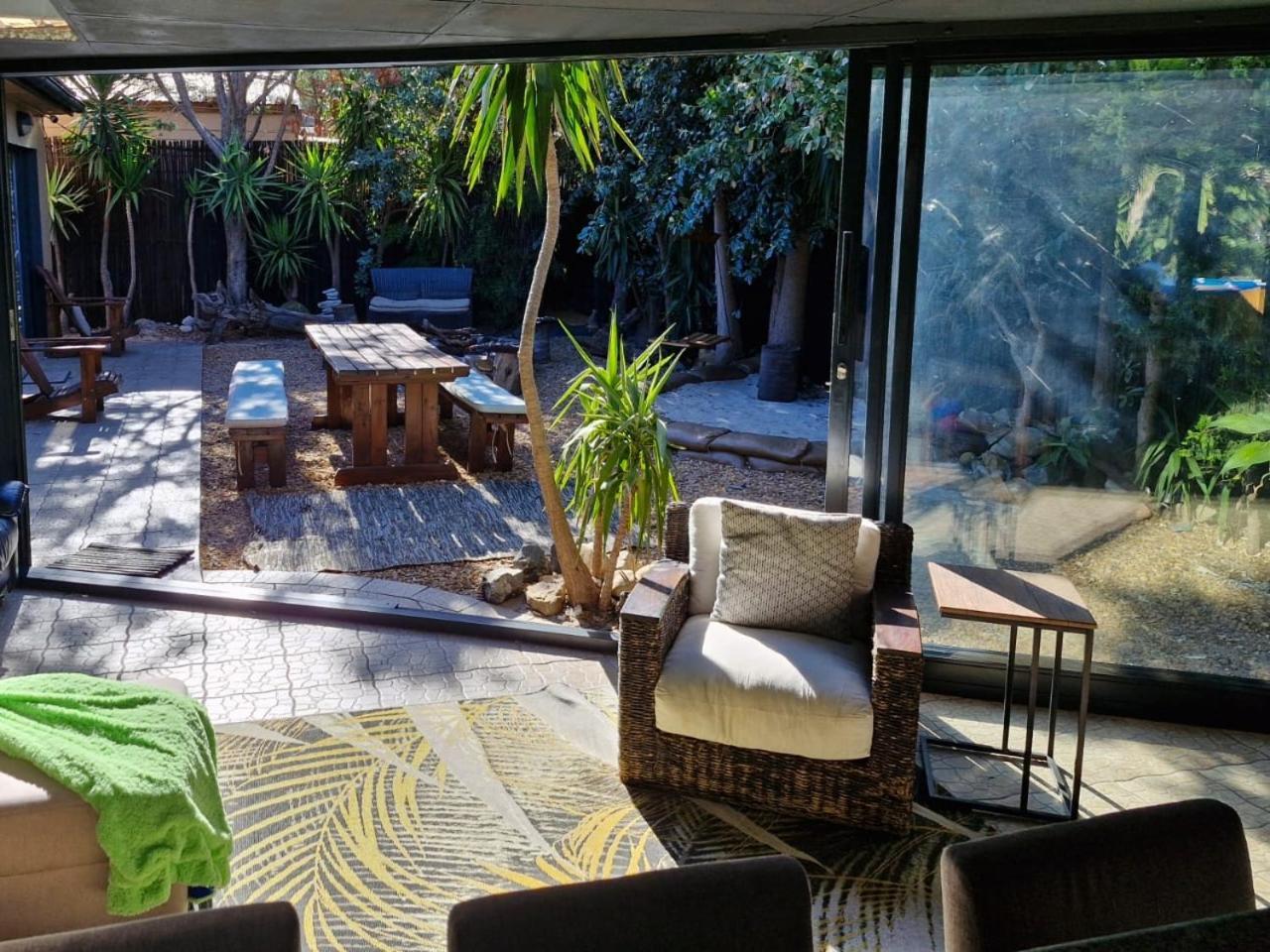 Spacious In Cape Towns Blouberg Area * Cape Town