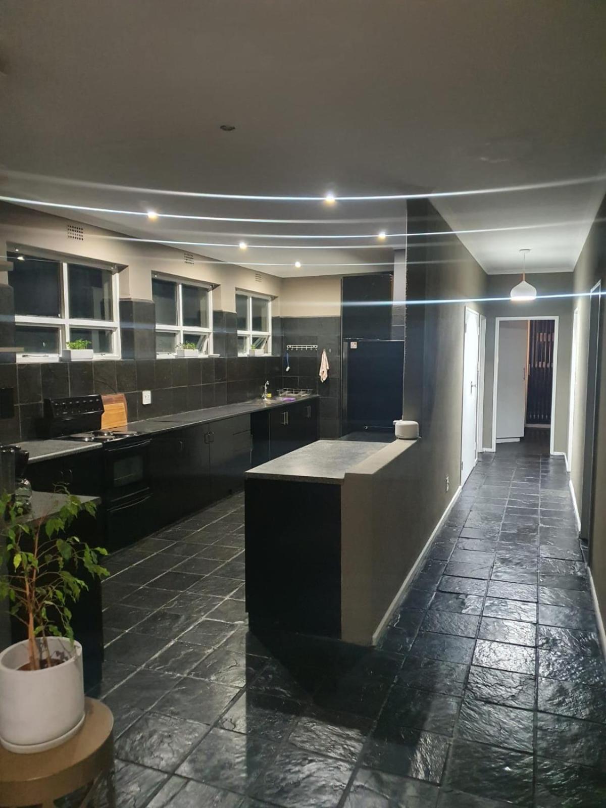 Beachwood Melkbosstrand 4*