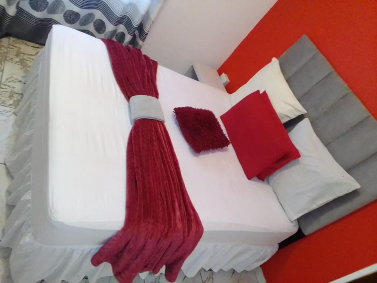 Guest house Neo & Ruks Parow *