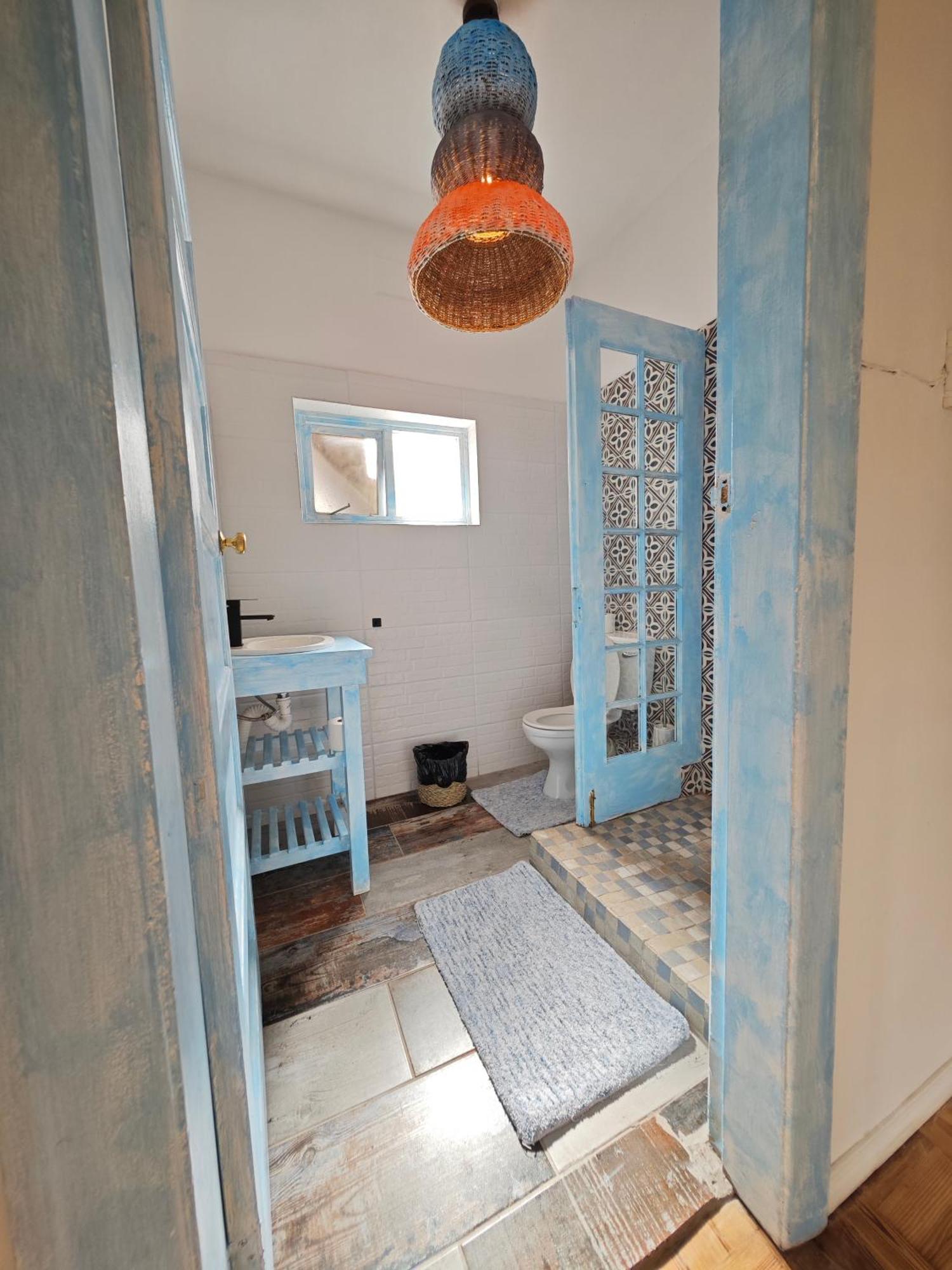 Beachwave Camps Bay Guest house *