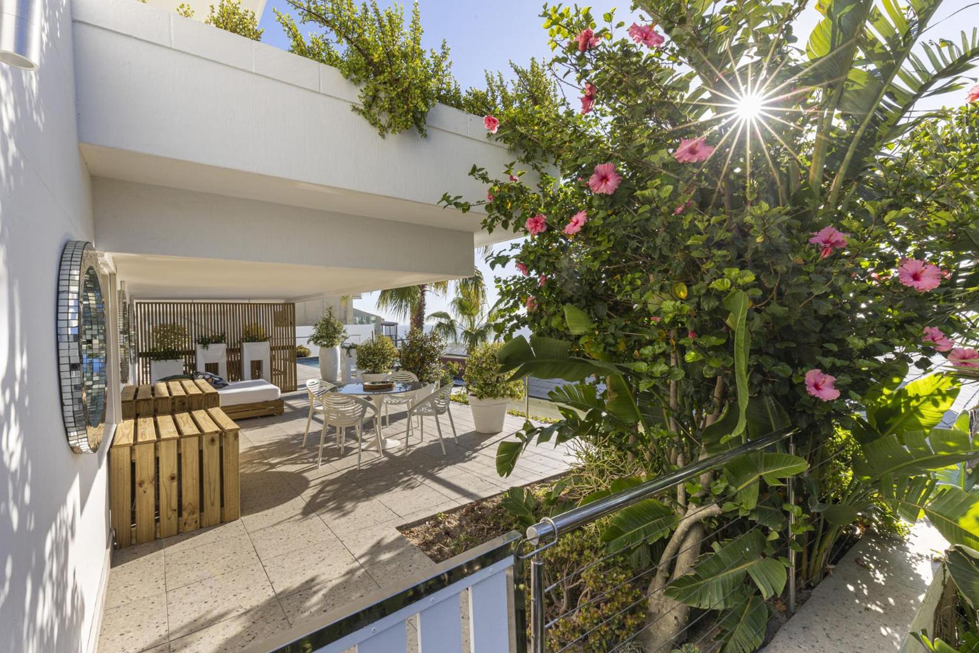Clifton Yolo Spaces - Clifton Mansion