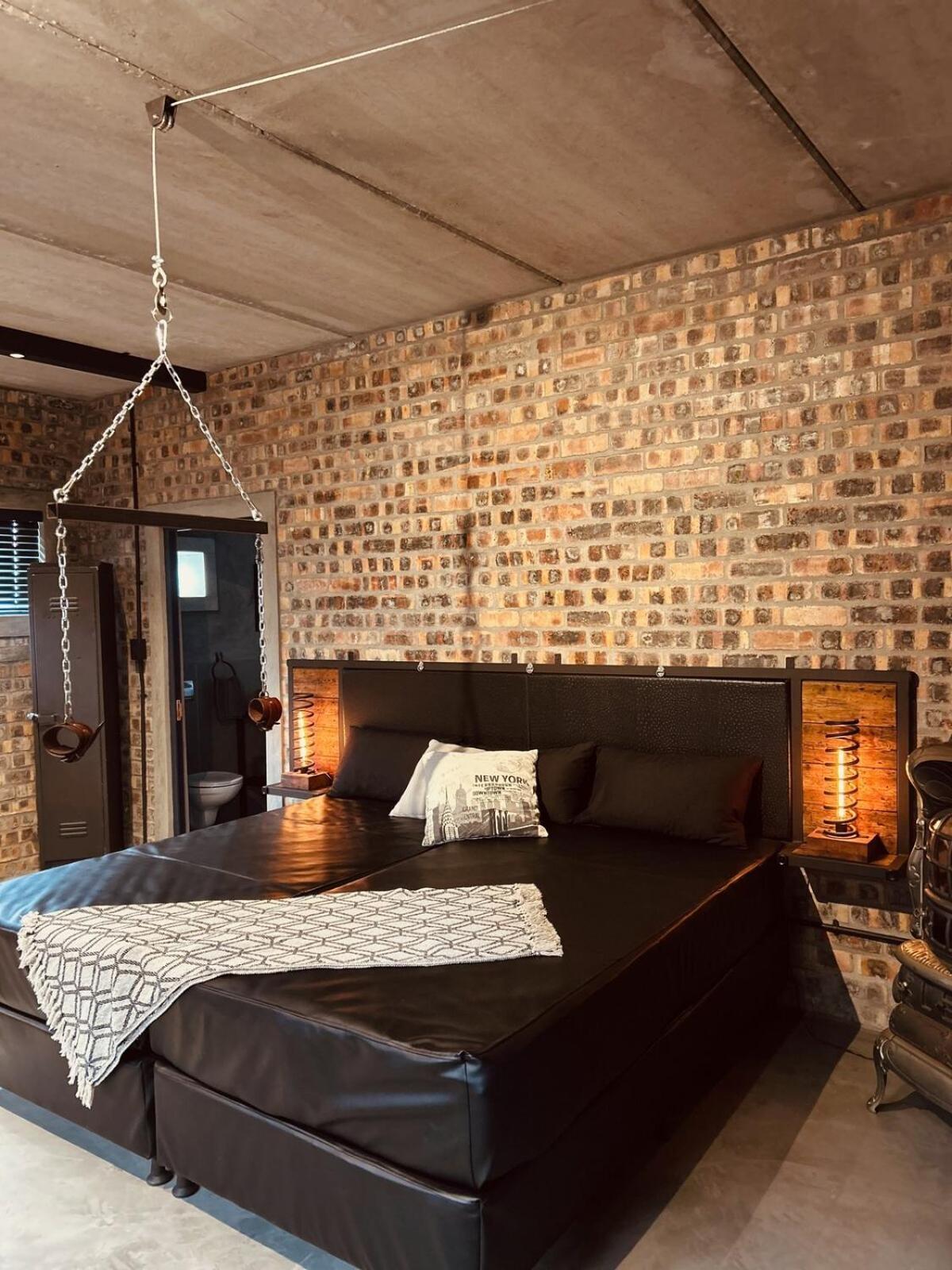 Tether And Tease, The Fortress Cape Town