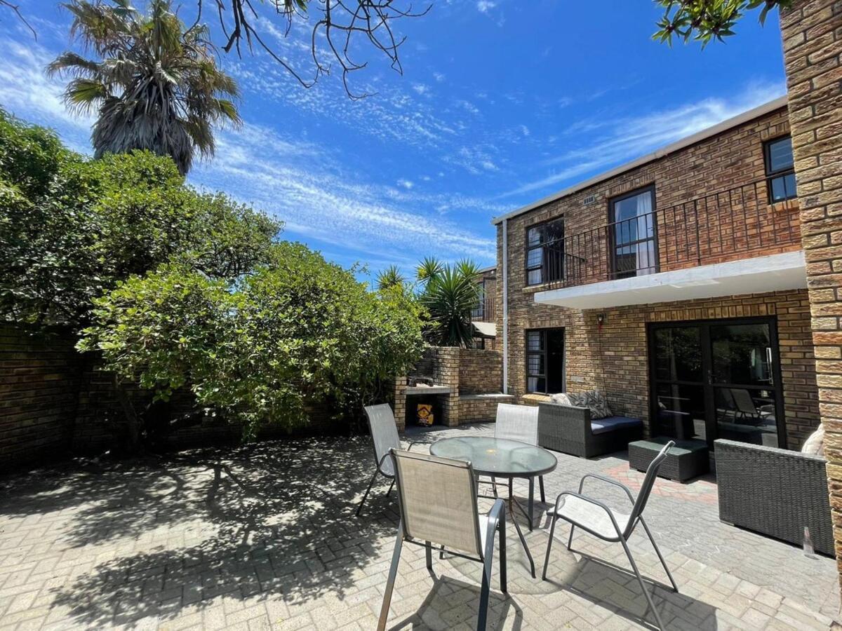 Coraldu House Holiday home Cape Town