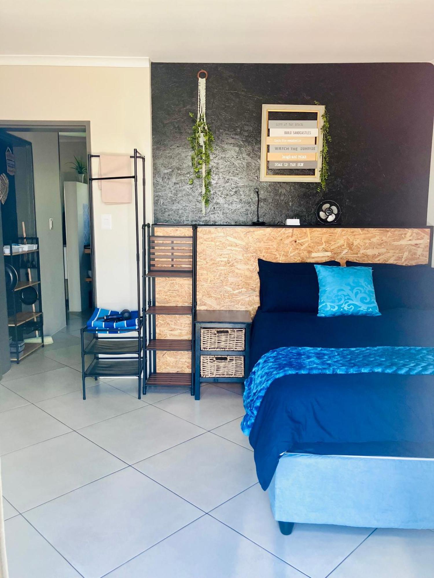 Apartment Penguins Cove Coastal Sanctuary Apartment-bloubergstrand
