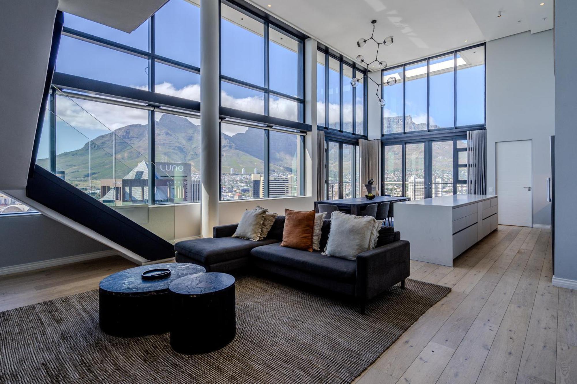 Exclusive Penthouse With Mountain & Ocean Views Apartment