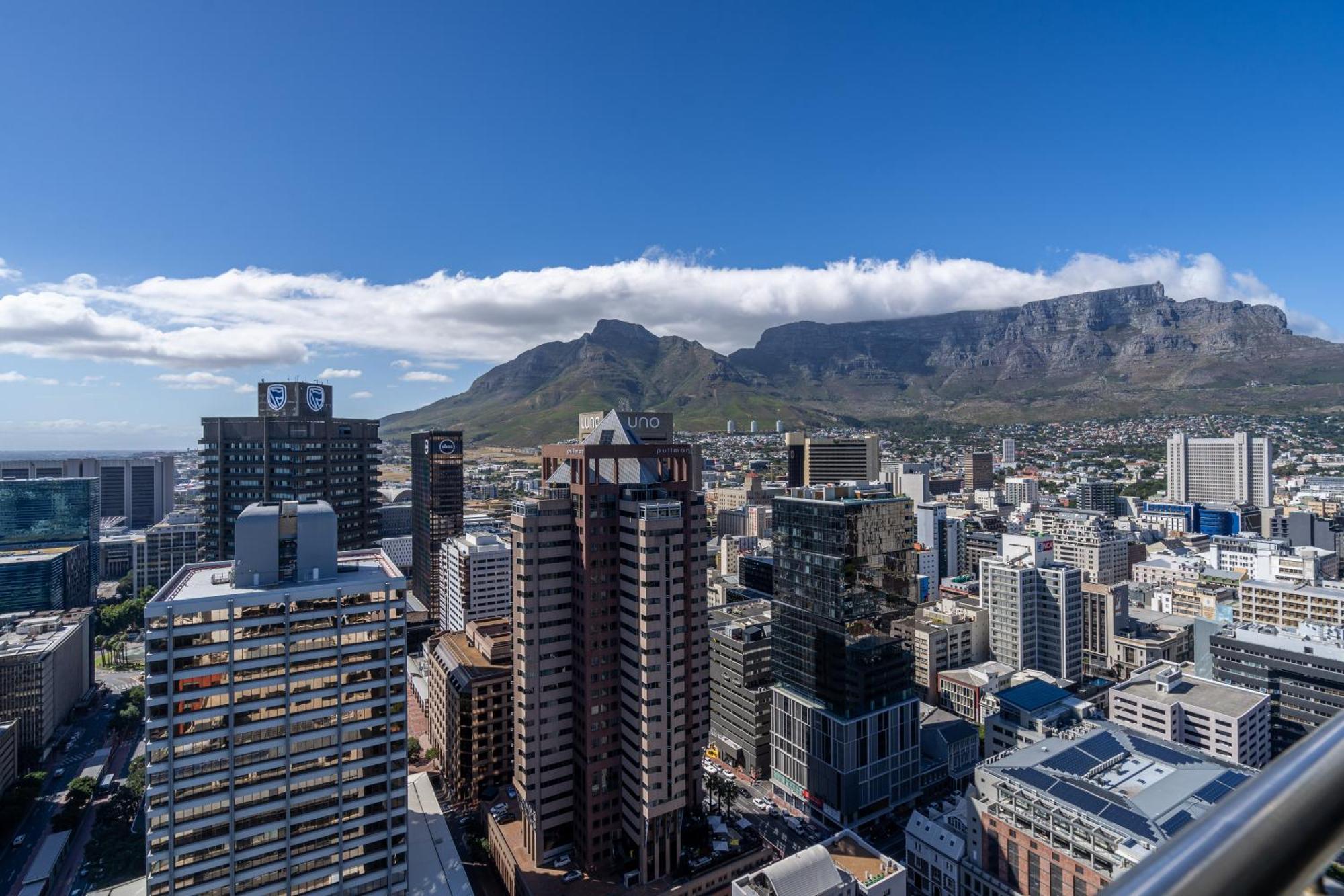 Exclusive Penthouse With Mountain & Ocean Views Apartment