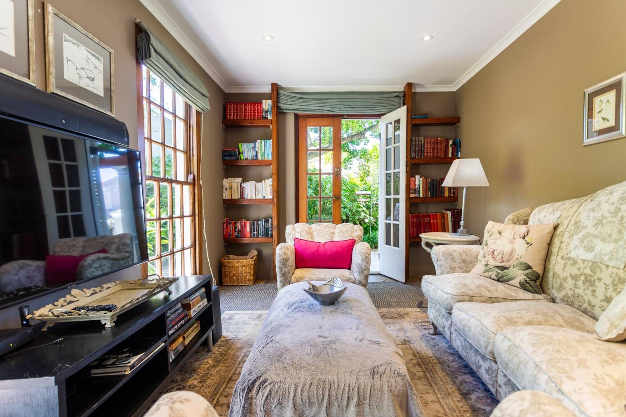 Peaceful Retreat Upper Claremont *