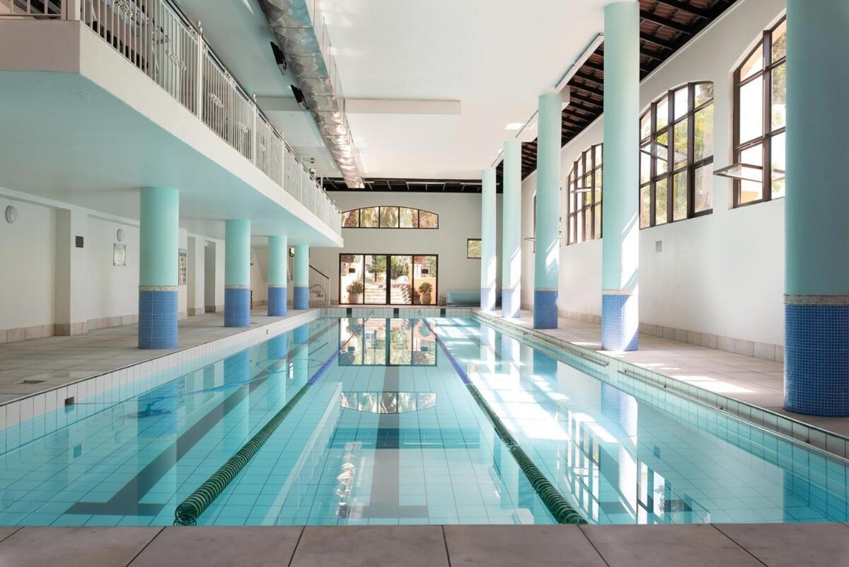 The Island Club Luxury Apartment *