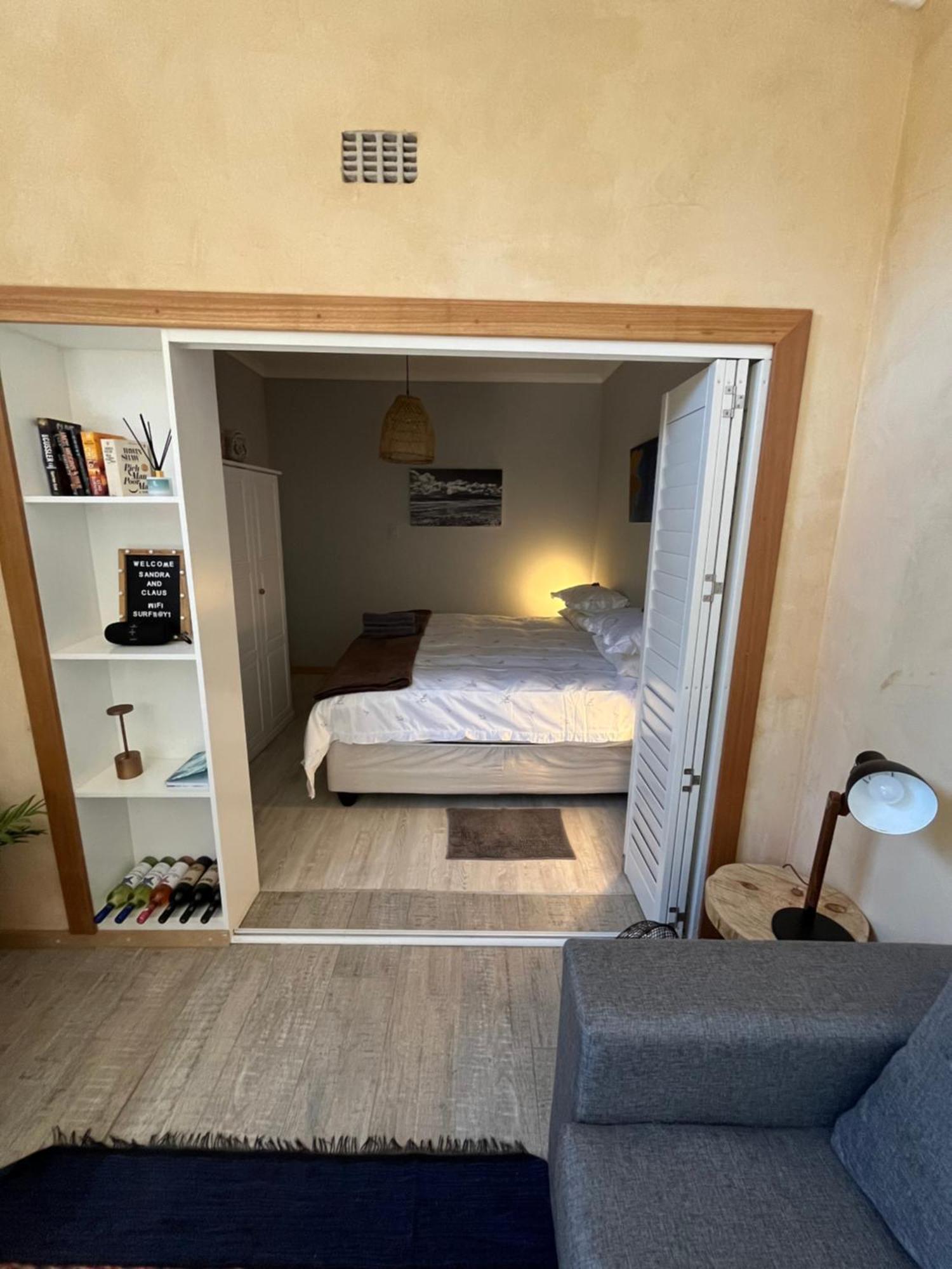 Lighthouse Apartment *