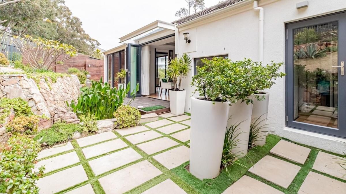 Upper Deane House - Number 37 Holiday home *