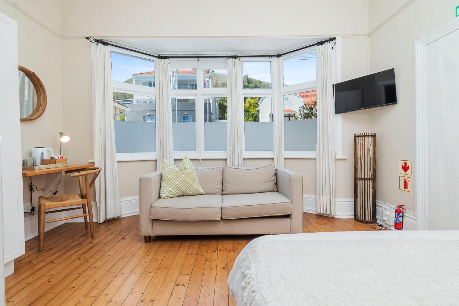 Antrim Boutique Retreat By Totalstay Guest house
