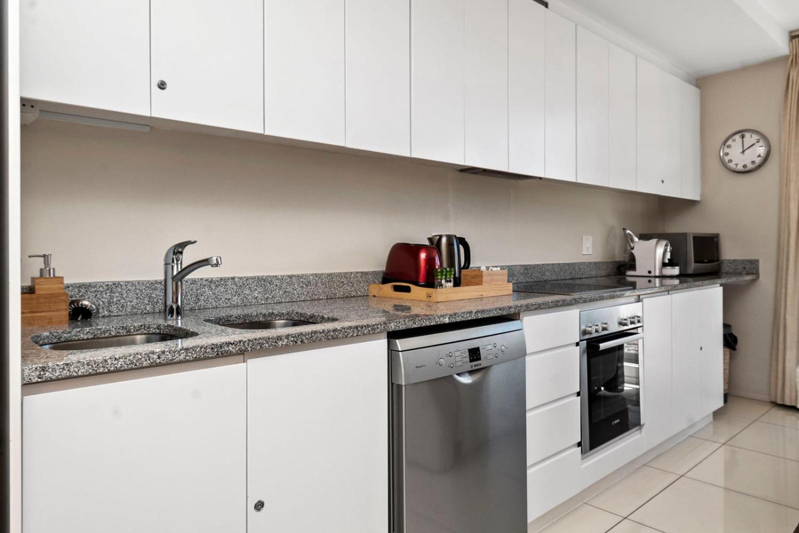Apartment The Antrim By Totalstay Cape Town