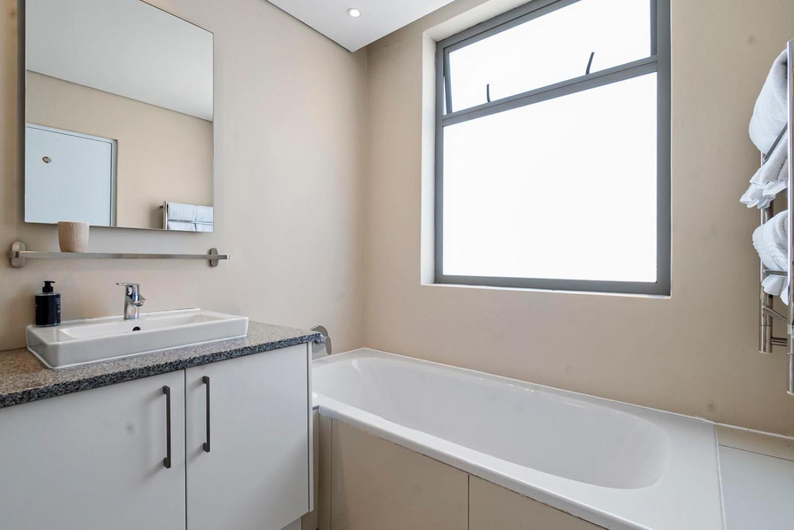 The Antrim By Totalstay Apartment