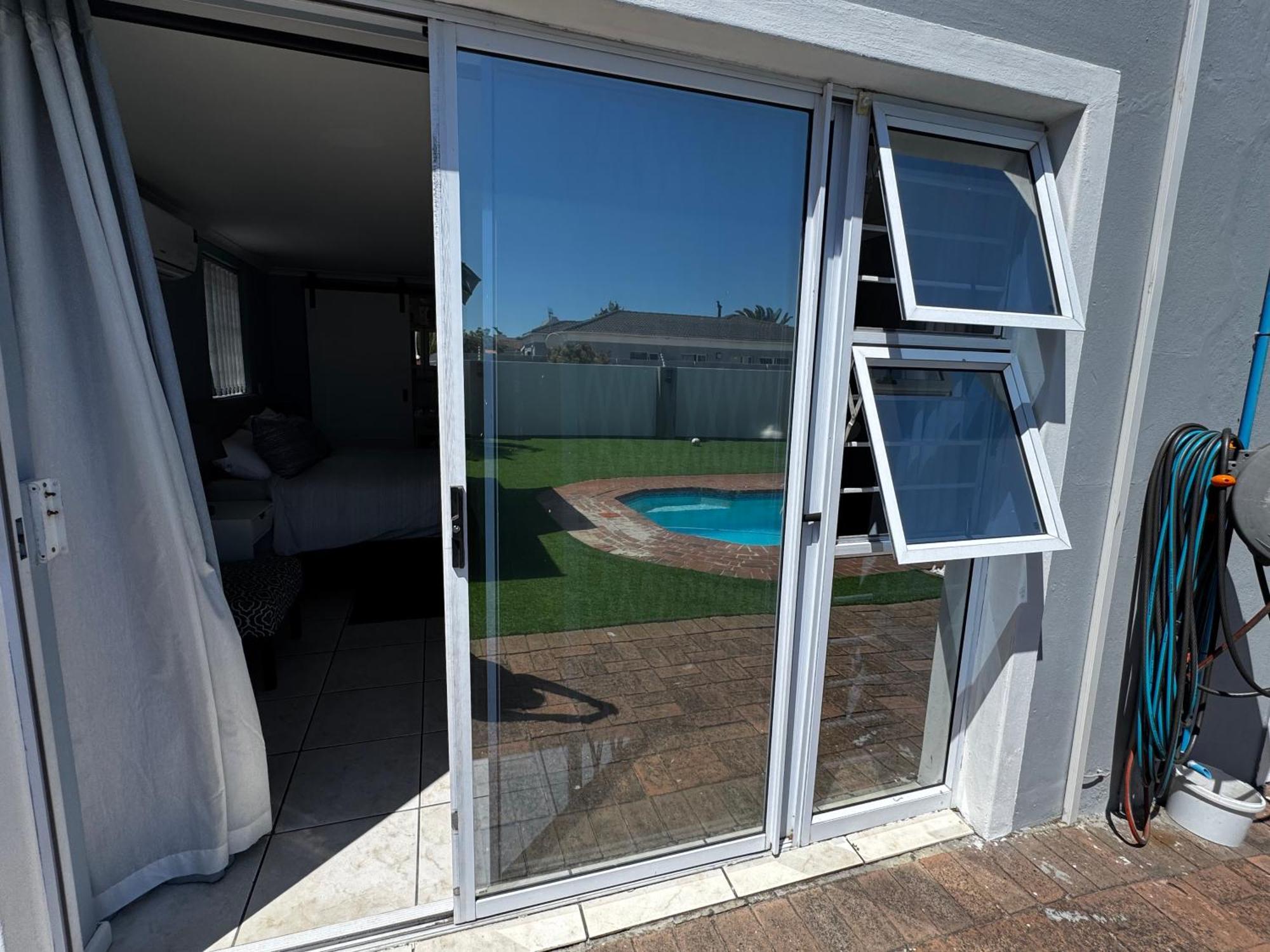 Pemba Guest Guest house Cape Town