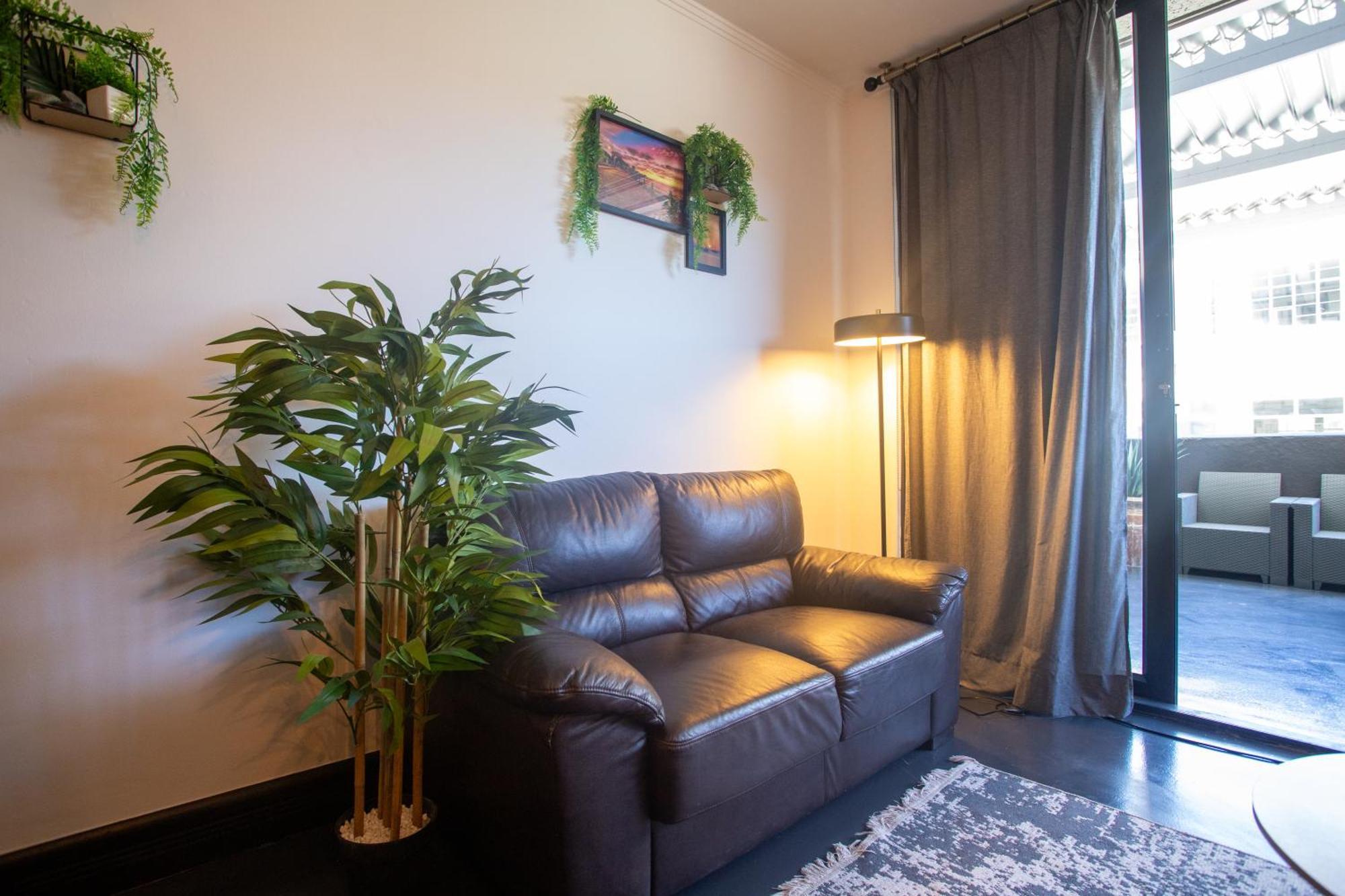 Four Seasons - Stunning In The Heart Of Town! Apartment Cape Town