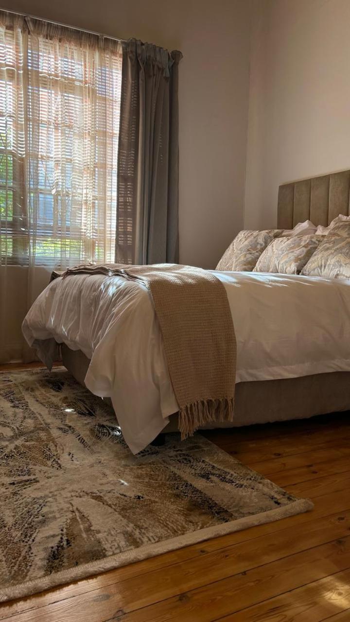 Lions View Apartment