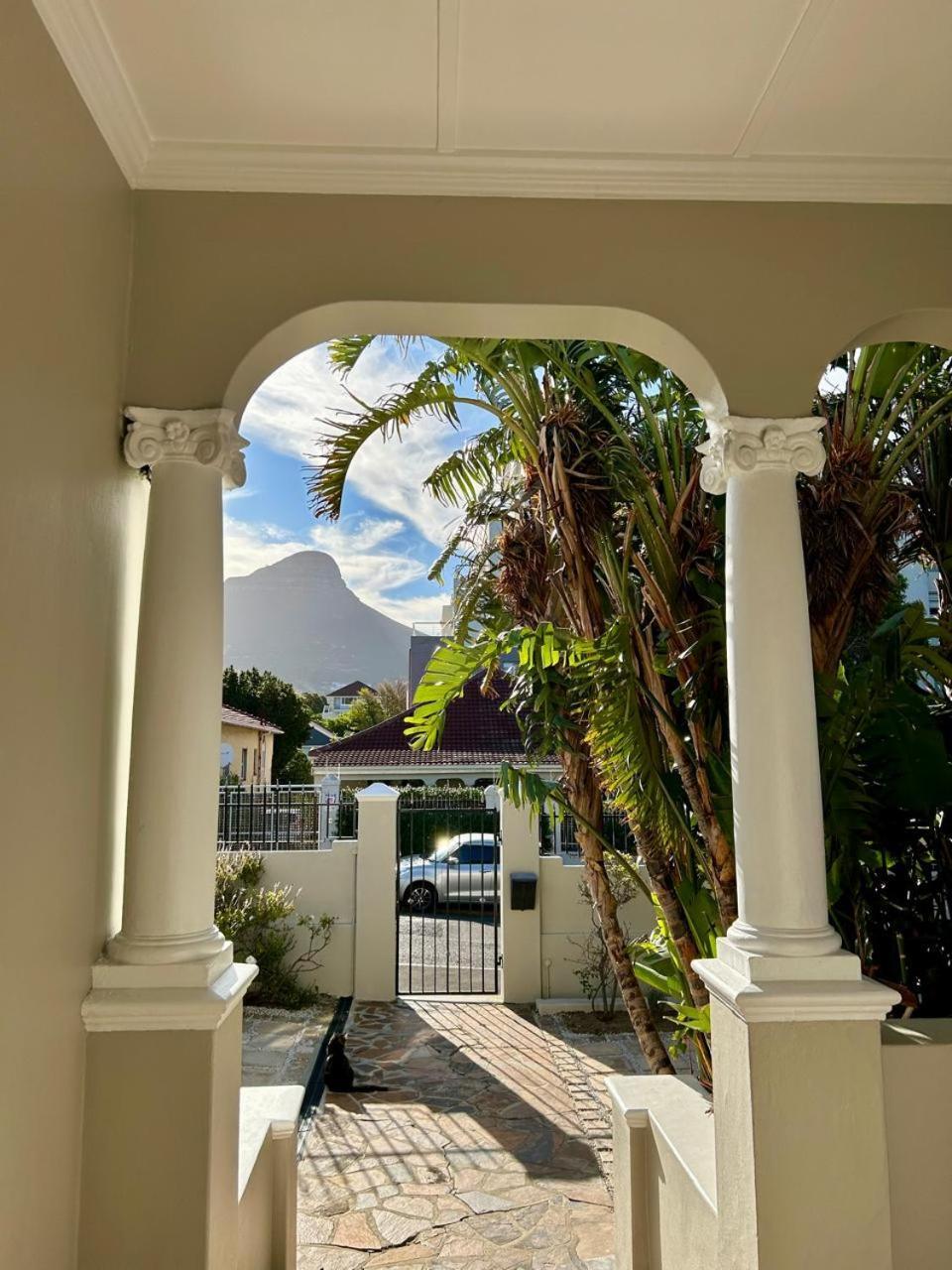 Lions View Apartment