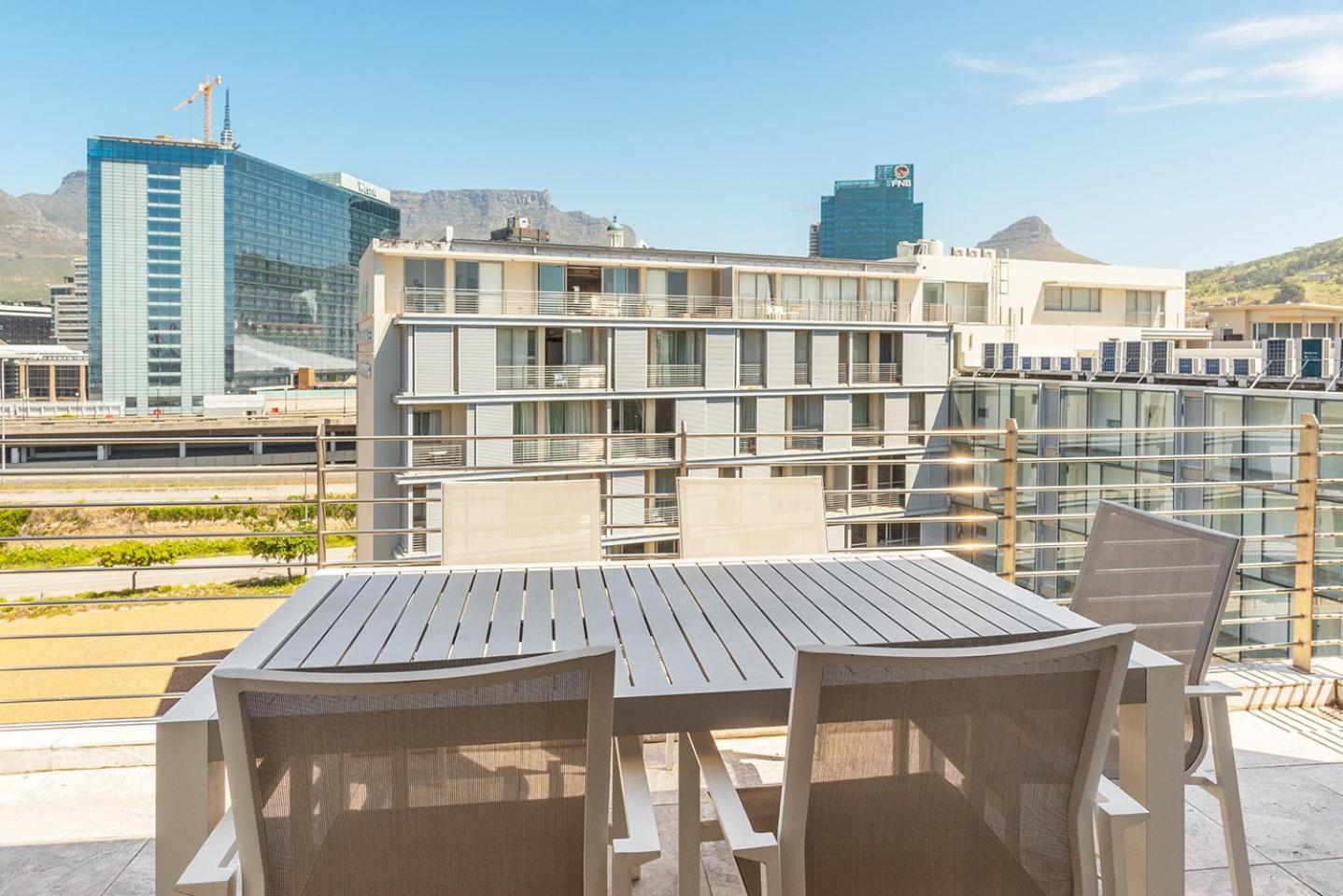 V&a Waterfront Luxury By Nivar Apartamento