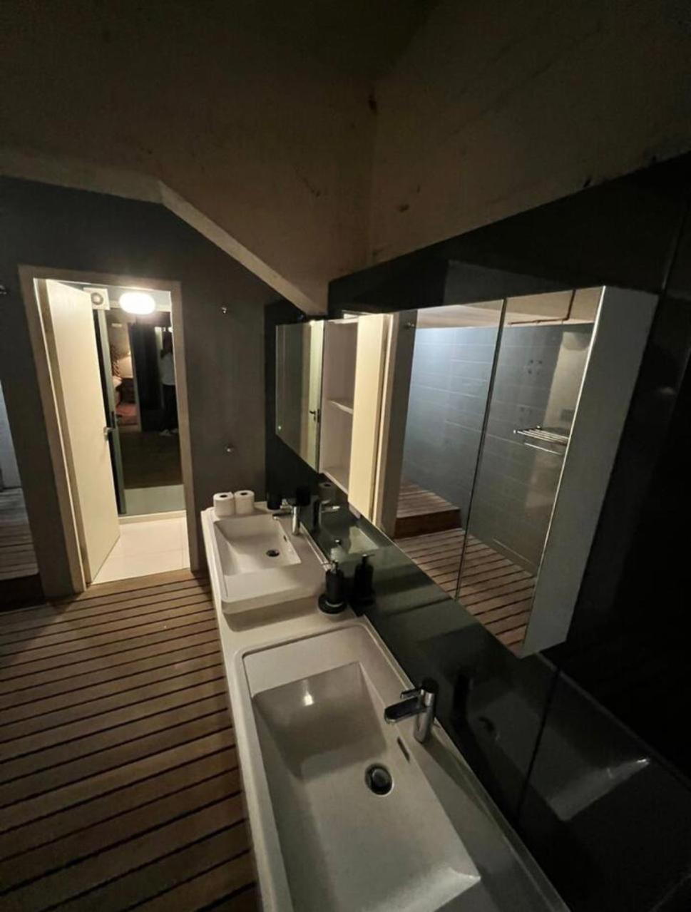 Apartamento Spacious High-end Modern Loft In The Centre Cape Town, Western Cape Listed Cidade Do Cabo