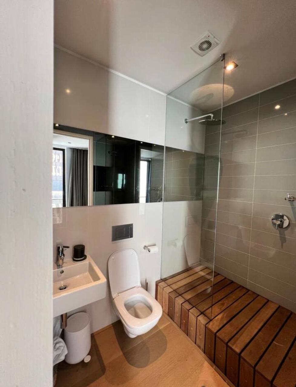 Apartamento Spacious High-end Modern Loft In The Centre Cape Town, Western Cape Listed