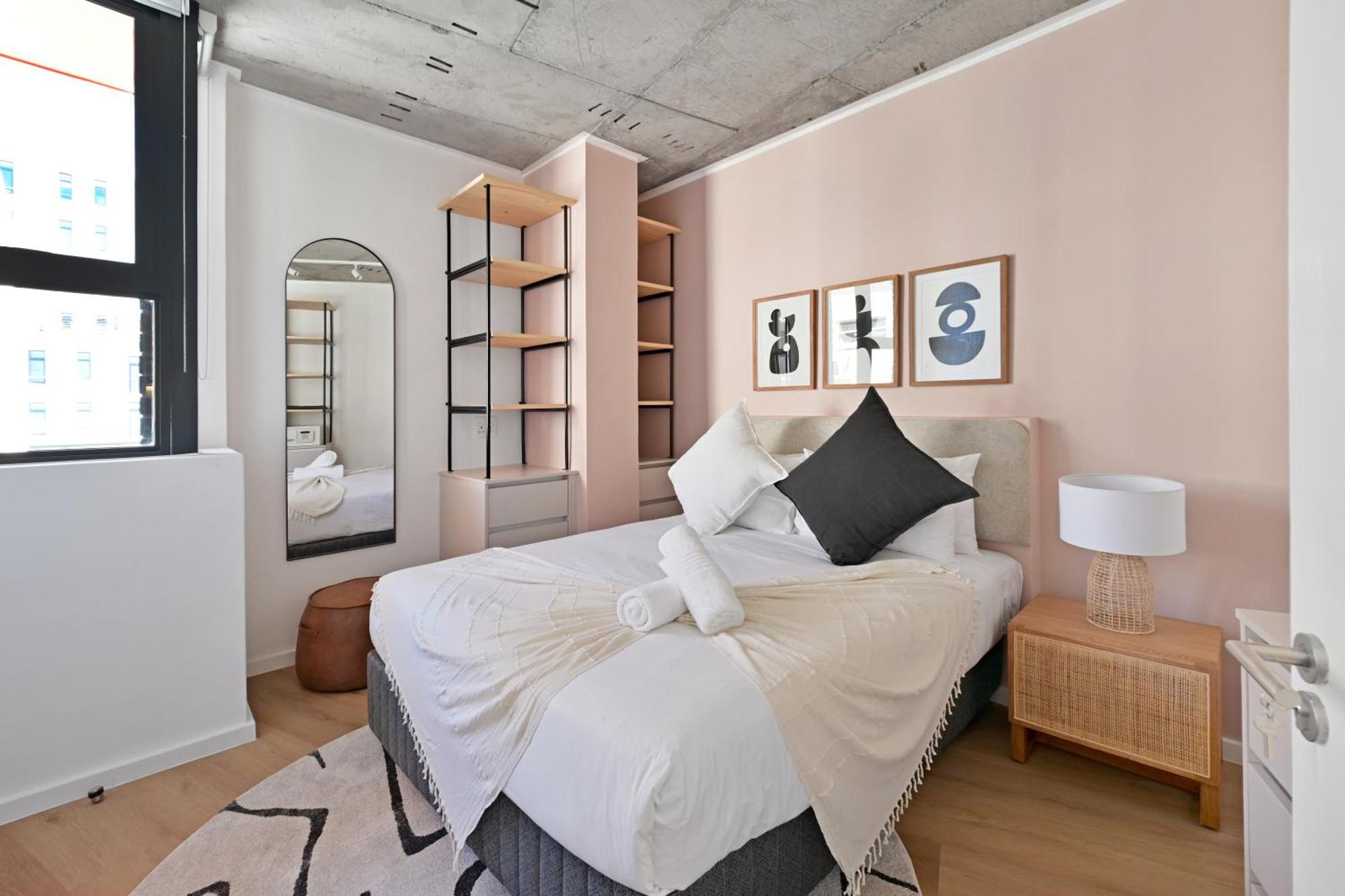 Apartment Three43 On B - Fluent Serviced Cape Town