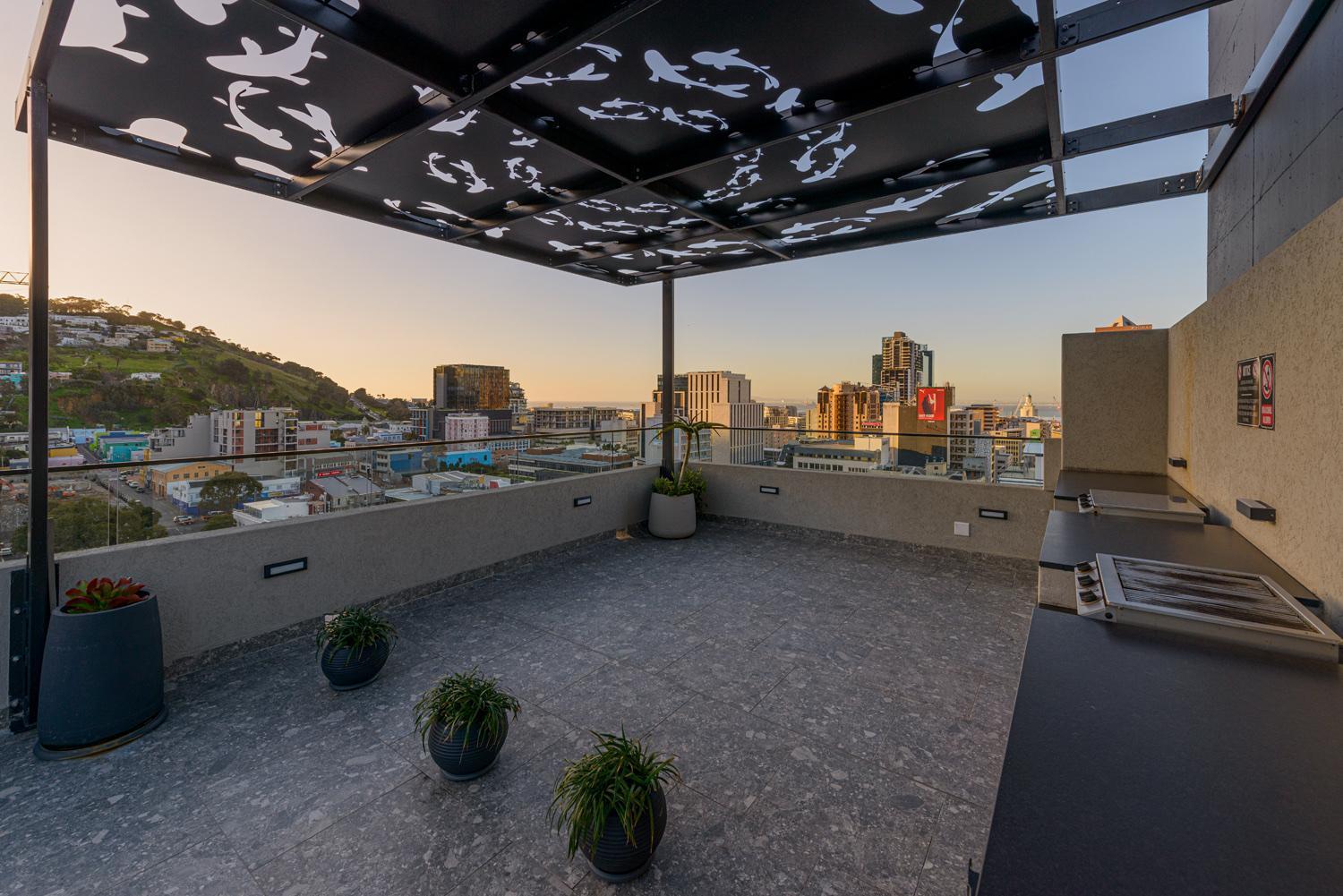 In The Heart Of Action - Discover, Explore, Relax Apartment Cape Town