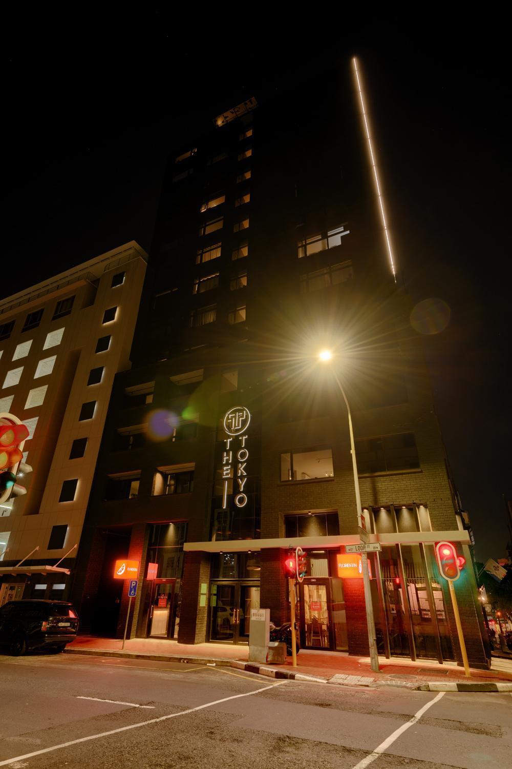 In The Heart Of Action - Discover, Explore, Relax Apartment *