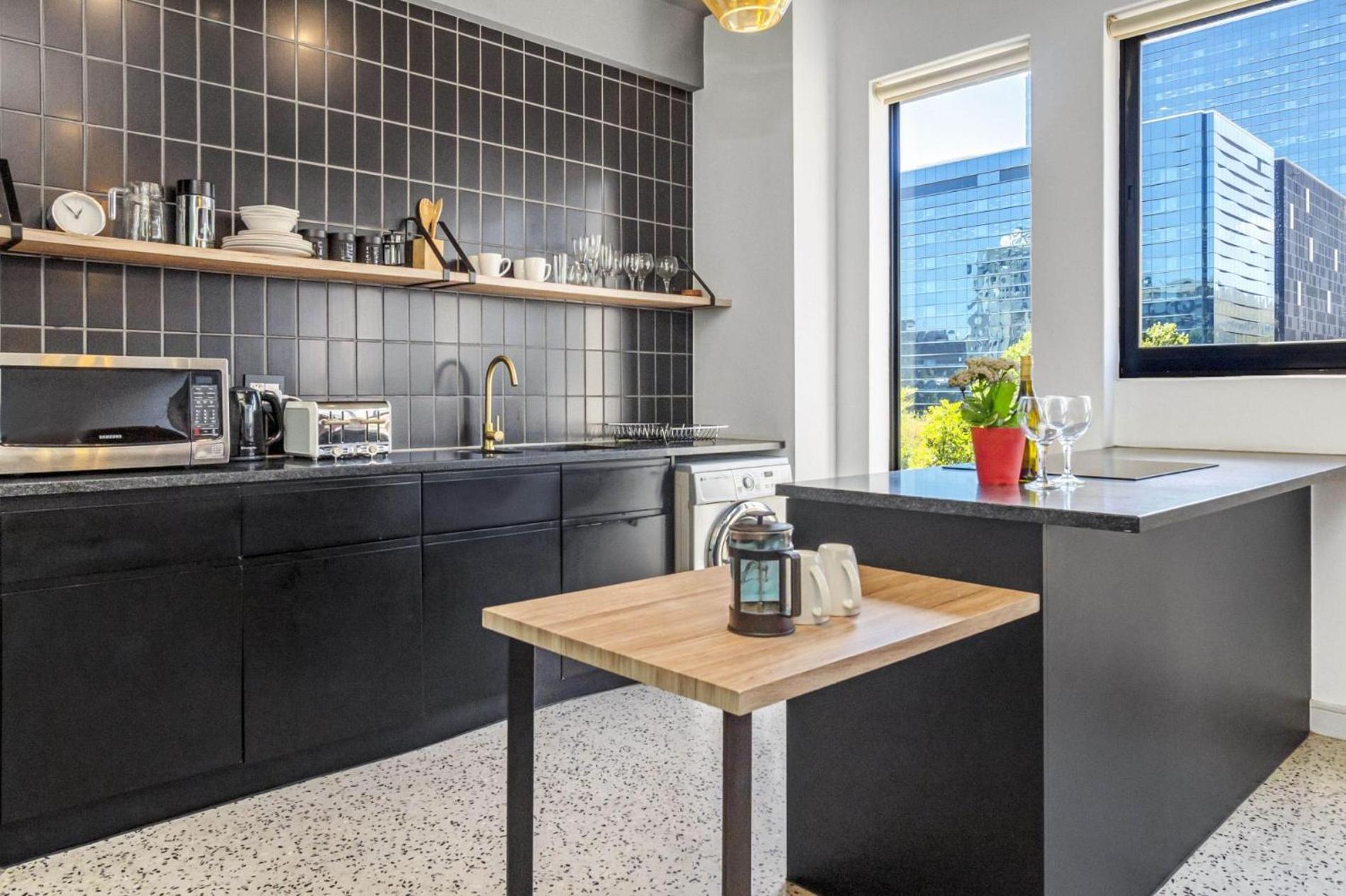 Duke 1 Bedroom With Mountain Views Rooftop Pool * Cape Town