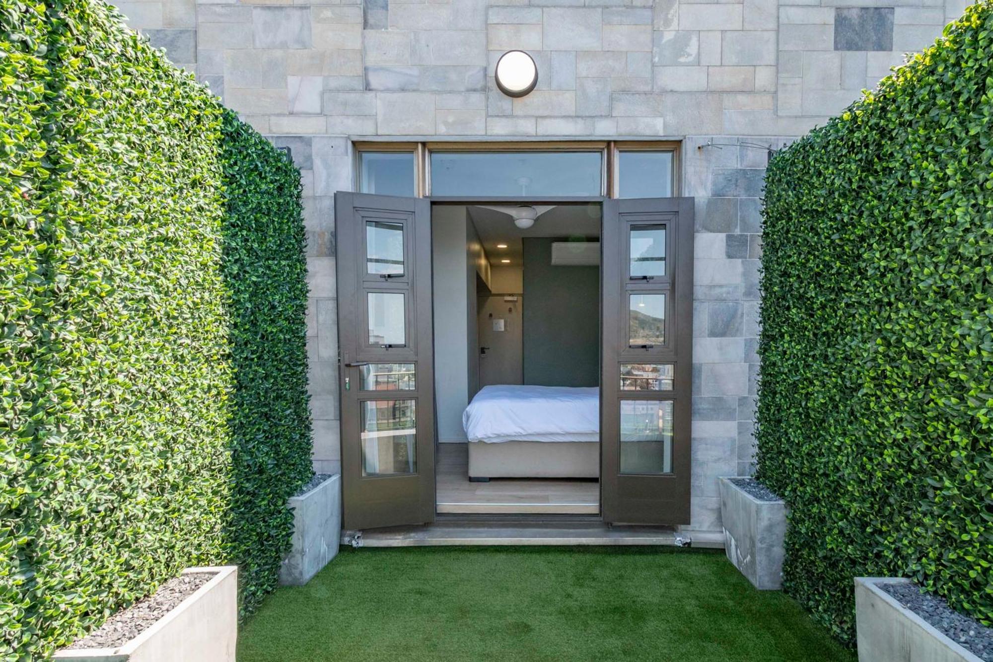 Habitat By Totalstay Aparthotel