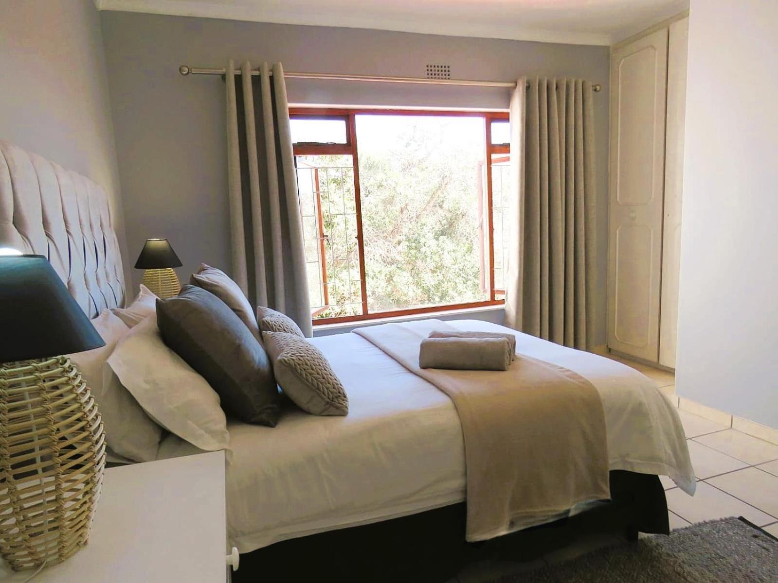 Terrace-on-sea-holiday Made Simple! Sleeps 4 Apartment *