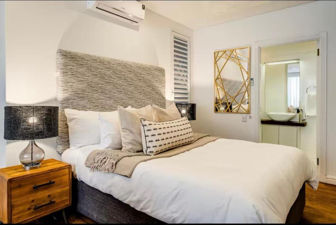 Holiday home The Honeycomb A 3 Bed In De Waterkant With Hot Tub