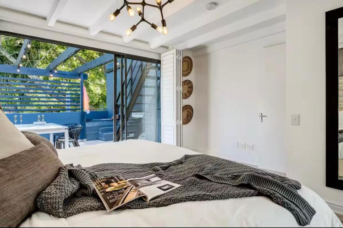 The Honeycomb A 3 Bed In De Waterkant With Hot Tub Holiday home *