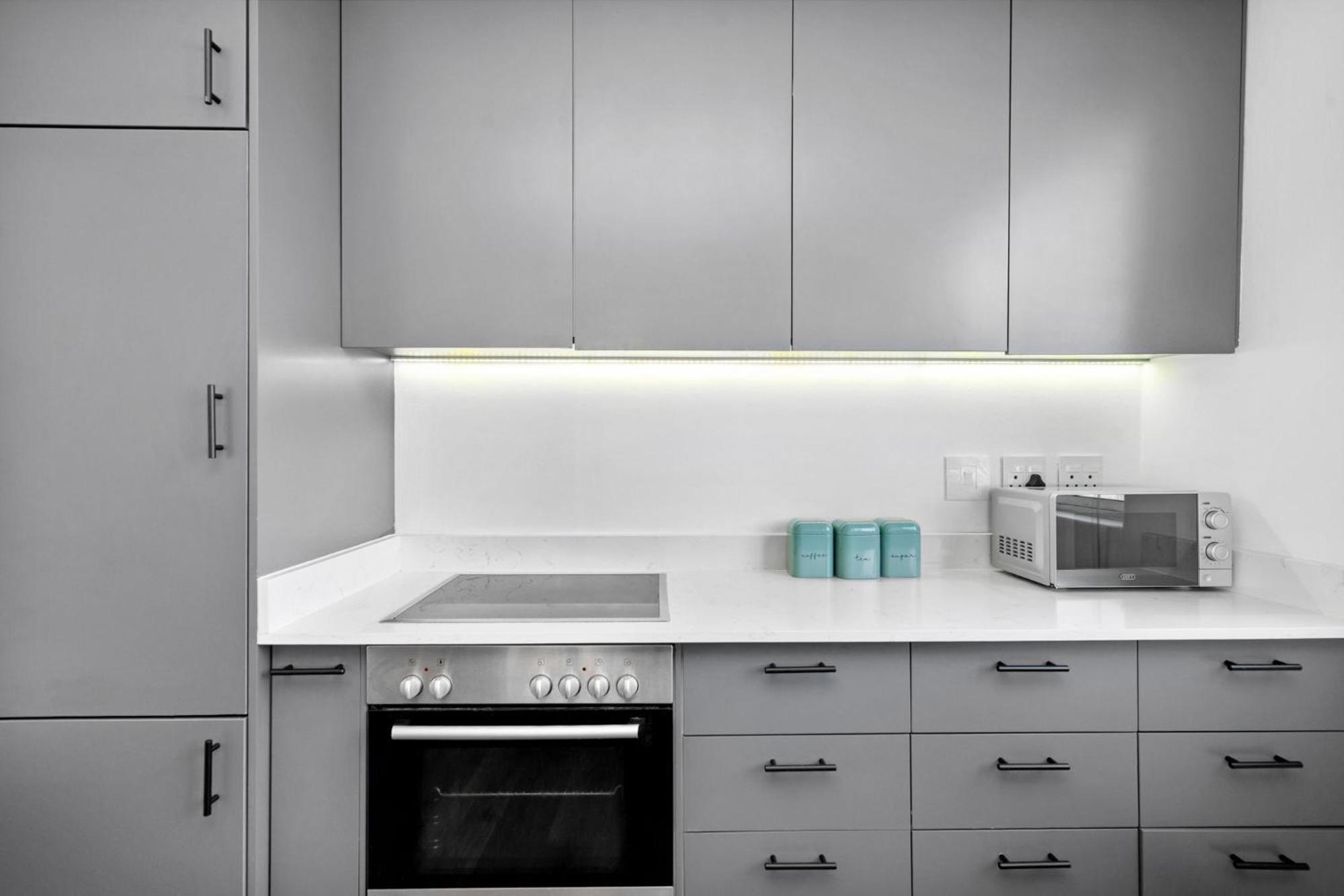 The Square 516 Apartment *