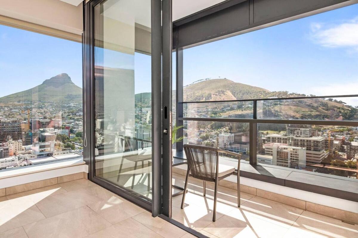 Exquisite 2 Bedroom Penthouse At The Rubik *