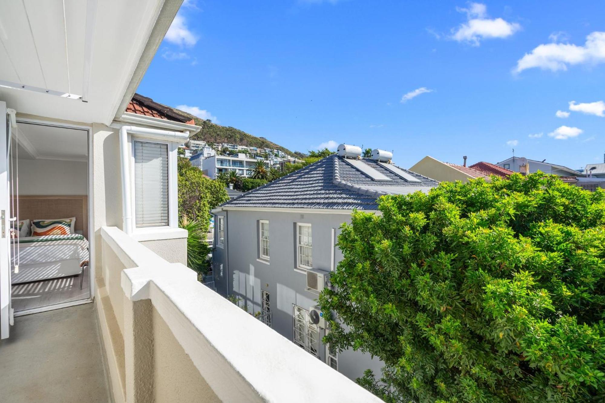 Apartment Zanzibar Mansions Cape Town