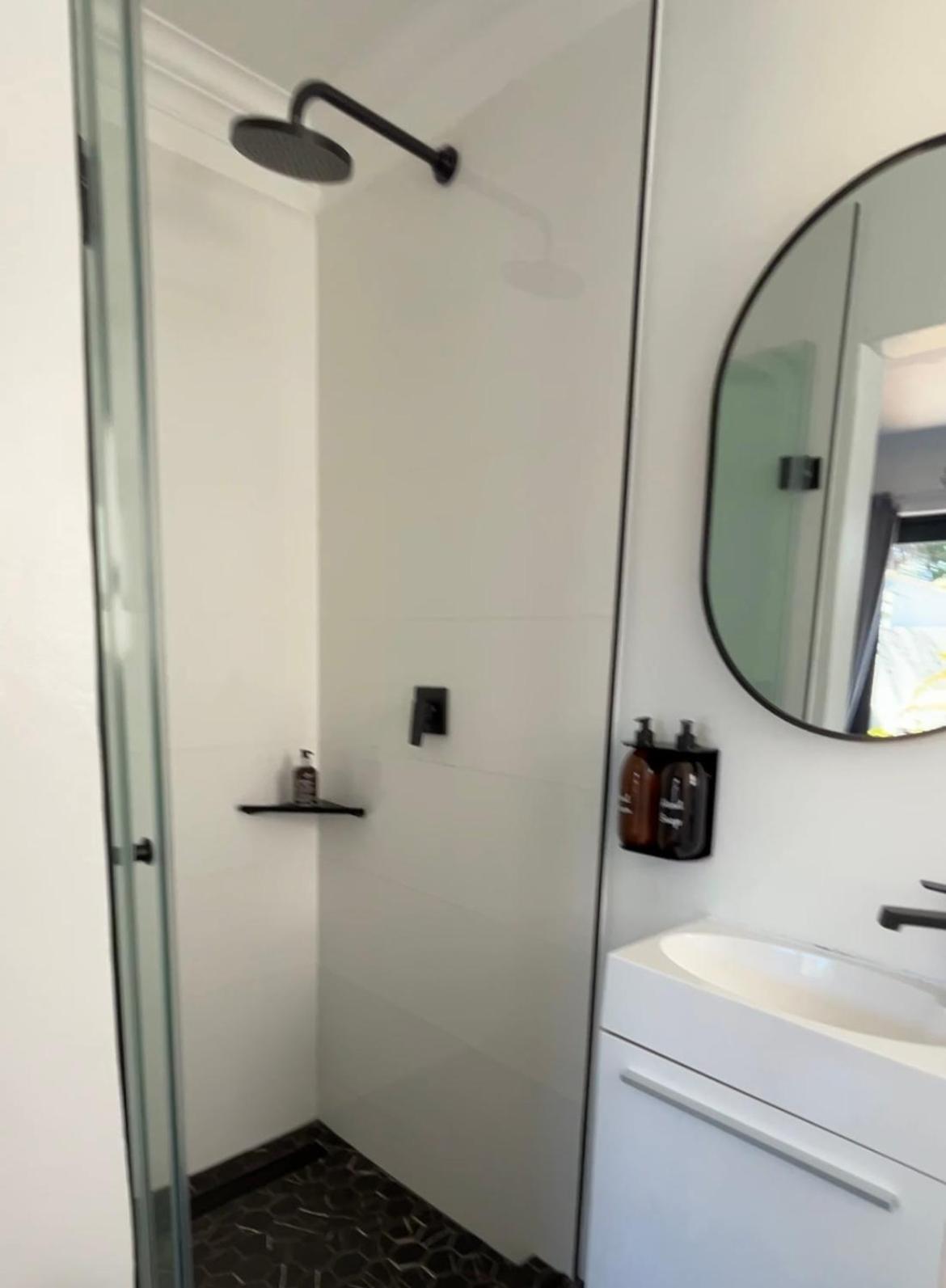 Hot Tub Getaway Just Minutes From Blouberg Beach * Cape Town