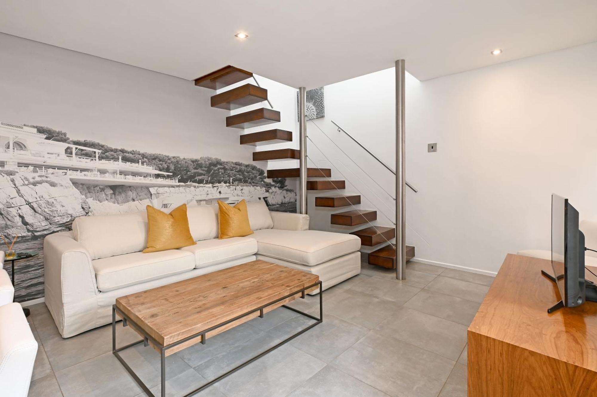 Waterkant Street 108a *