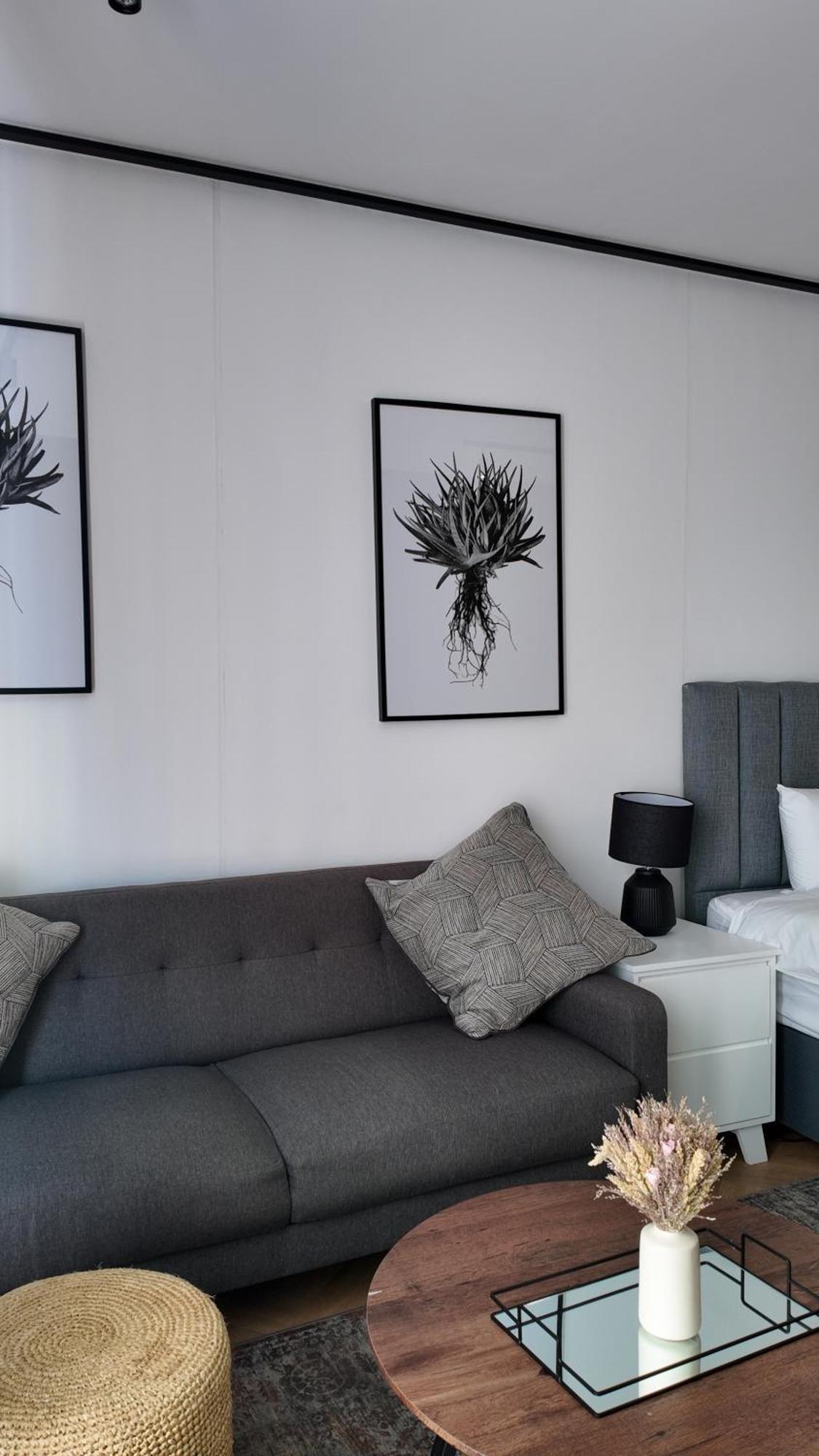 Apartment Nine Palms Unit