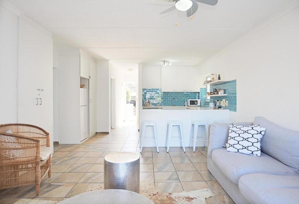Luxury Coastal Retreat Apartment *